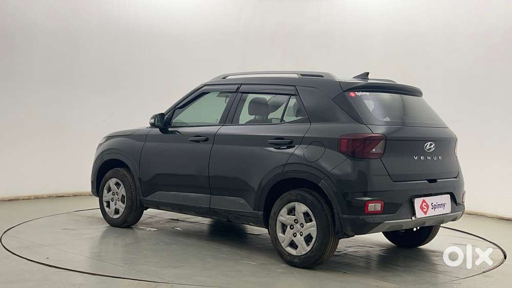 Hyundai Venue 1.2 S Plus, 2021, Petrol