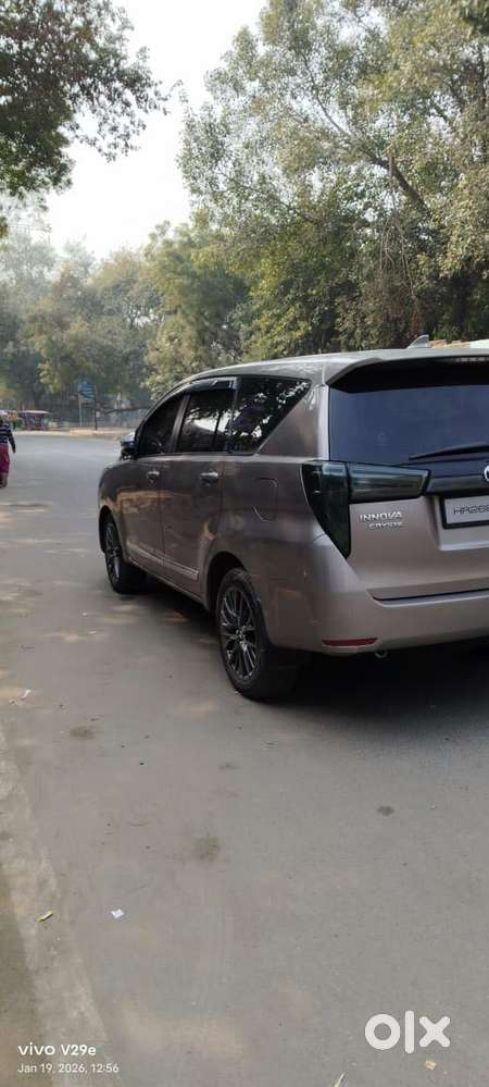 Toyota Innova Crysta 2.8 Gx At 8s, 2020, Petrol