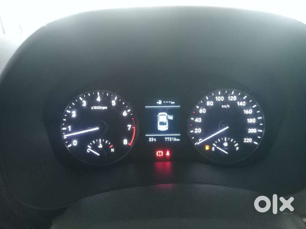 Hyundai Verna 1.5 Sx Petrol Mt, 2019, Petrol