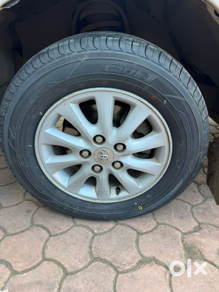 Toyota Innova 2014 Diesel 134000 Km Driven