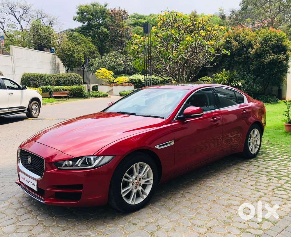 Jaguar Xe