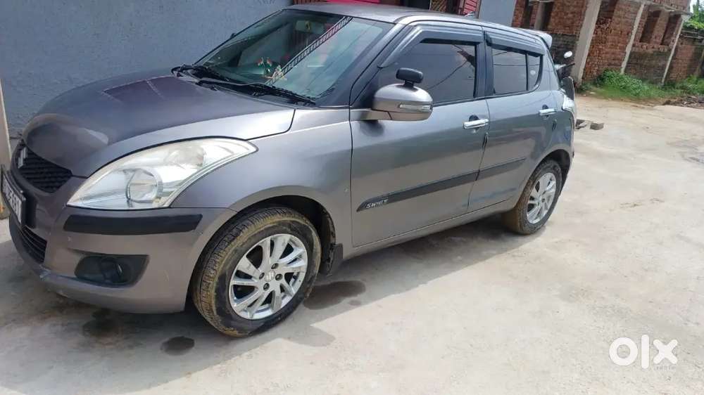 Maruti Suzuki Swift 2014 Zxi Top Model Full Tight Conditions