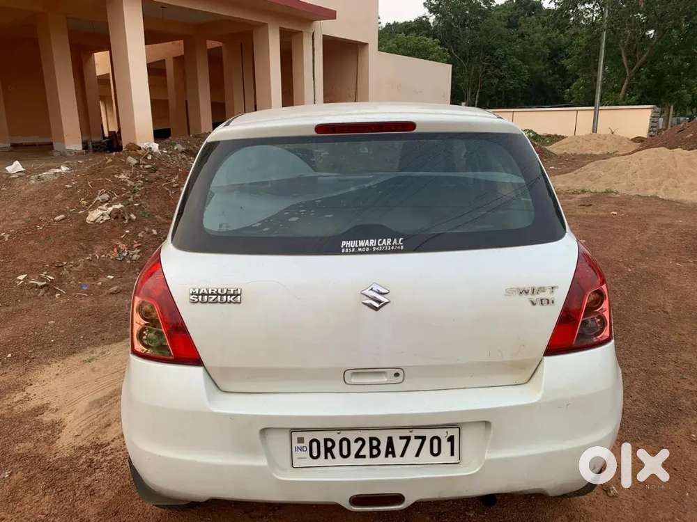 Maruti Suzuki Swift 2009 Diesel 137967 Km Driven