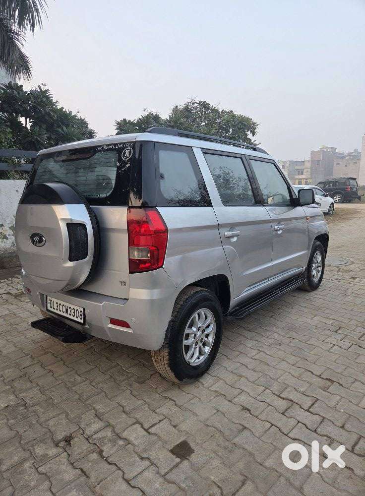 Mahindra Tuv 300 Mhawk100 T8, 2022, Diesel