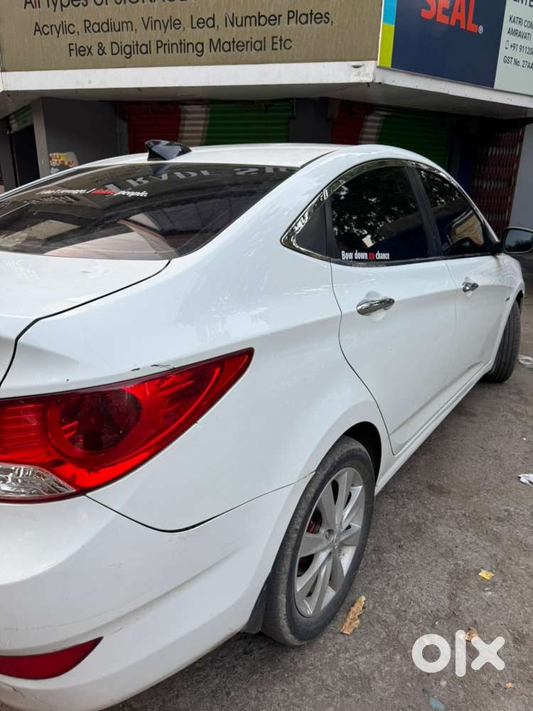 Hyundai Verna Diesel 2013 Ending