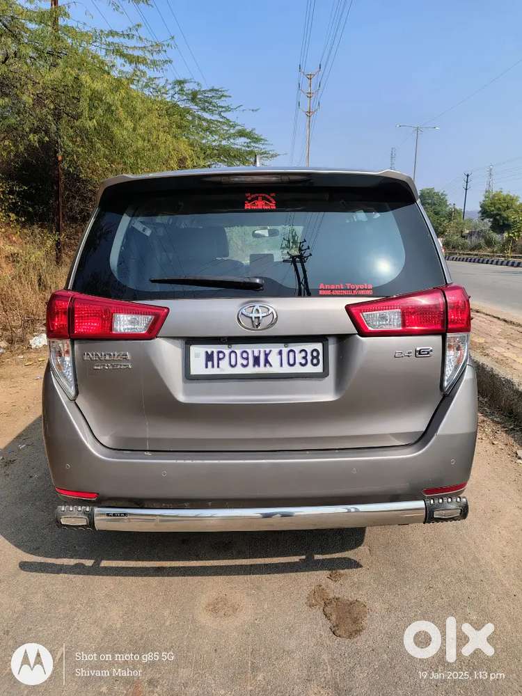 Toyota Innova Crysta 2021 Diesel 110000 Km Driven