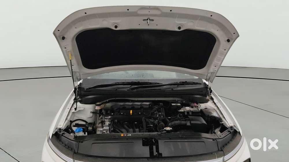 Hyundai Verna 1.5 Sx (o) Ivt, 2025, Petrol