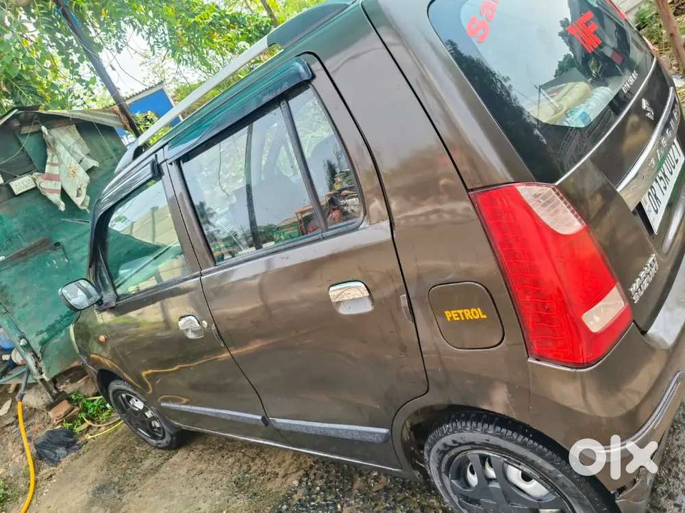 Maruti Suzuki Wagon R 1.0 2011