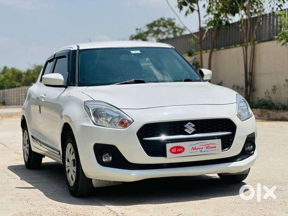 Maruti Suzuki Swift Vxi + Manual, 2022, Petrol
