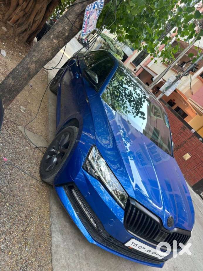 Skoda Superb 2.0 Sportline Tsi At, 2021, Petrol