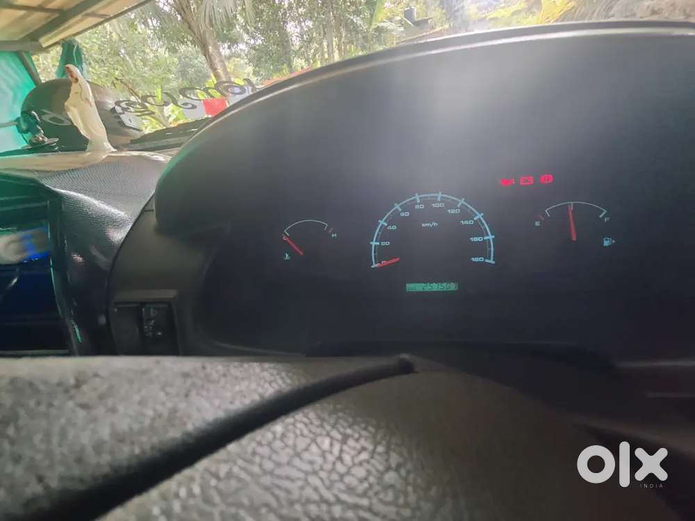 Smooth Running, Centerlise Ac ,2 New Tyre,clean Vehicle, Price Negotia