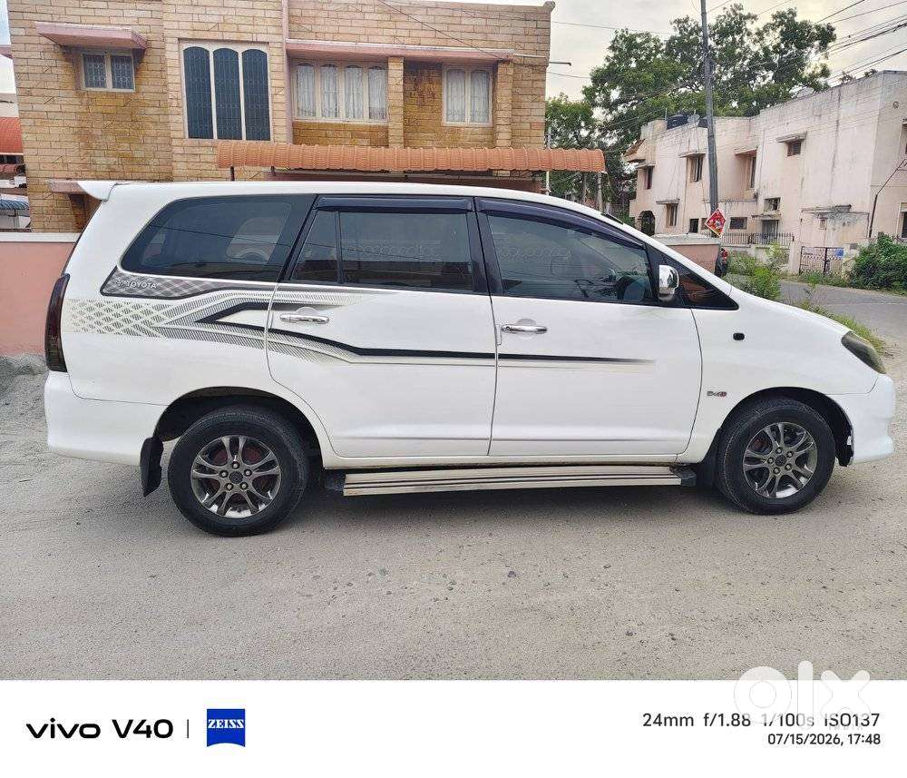 Toyota Innova, 2011, Diesel