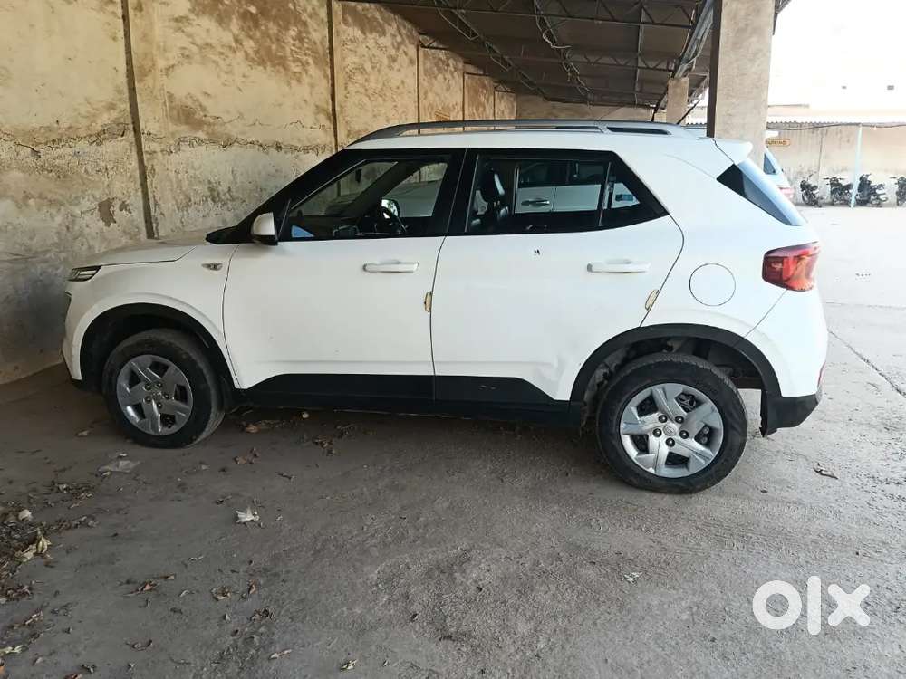 Hyundai Venue 1.2 Petrol 2021