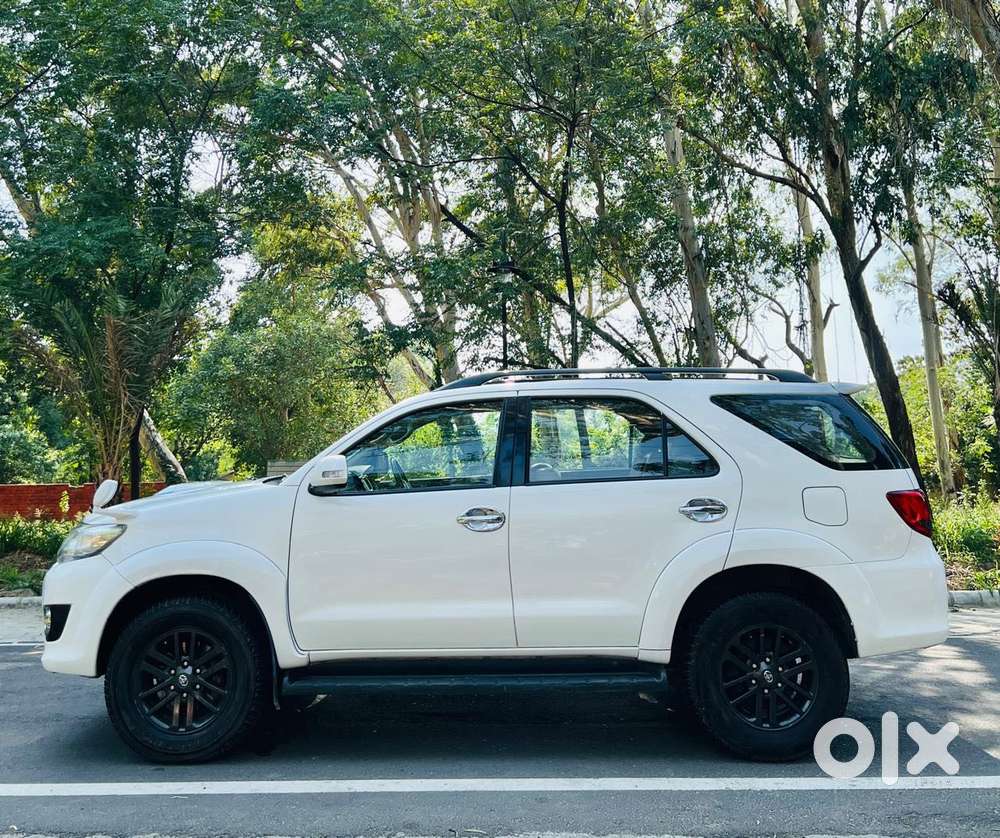Toyota Fortuner 3.0 4x2 Mt, 2015, Diesel