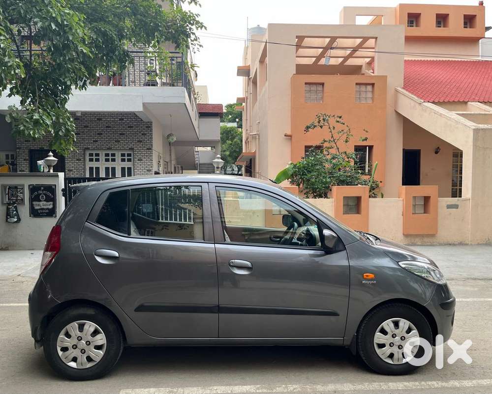 Hyundai I10 Sportz At, 2010, Petrol