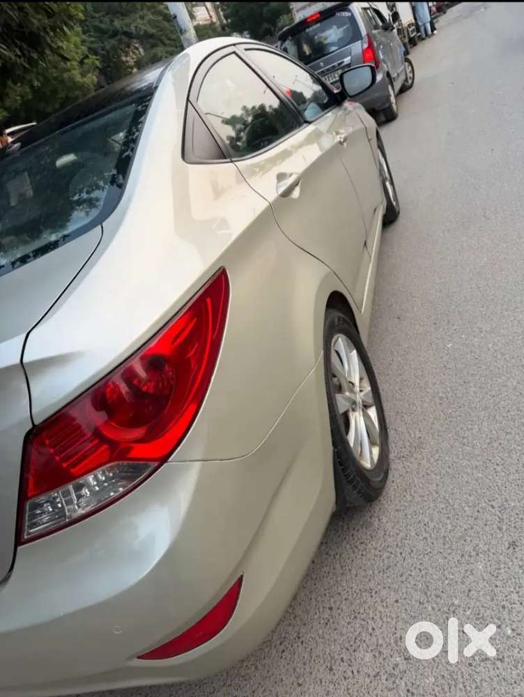 Hyundai Verna 1.6 Sx 2012