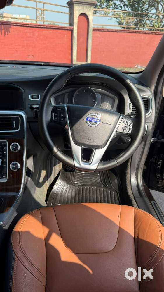 Volvo S60 2017 Diesel Well Maintained