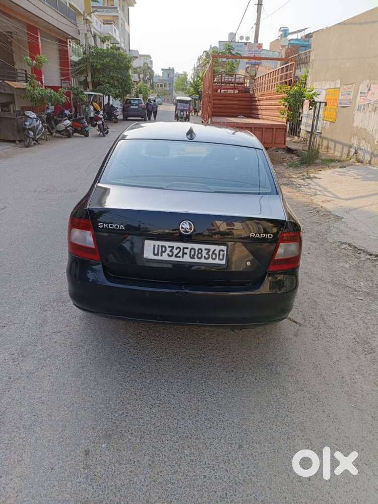 Skoda Rapid Elegance 1.6 Mpfi Mt, 2014, Diesel
