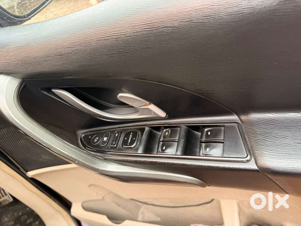 Mahindra Xuv500 Diesel 2016