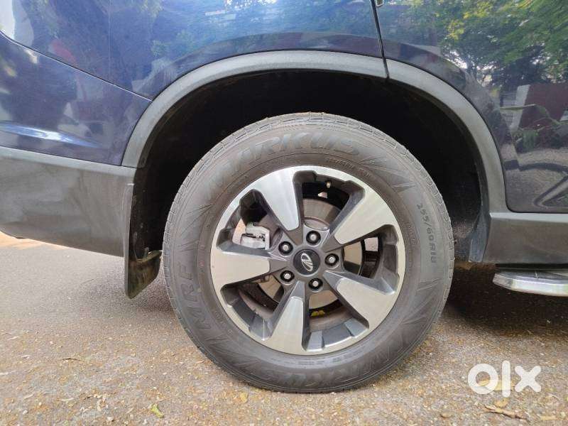 Mahindra Alturas G4 4x2 At, 2022, Diesel