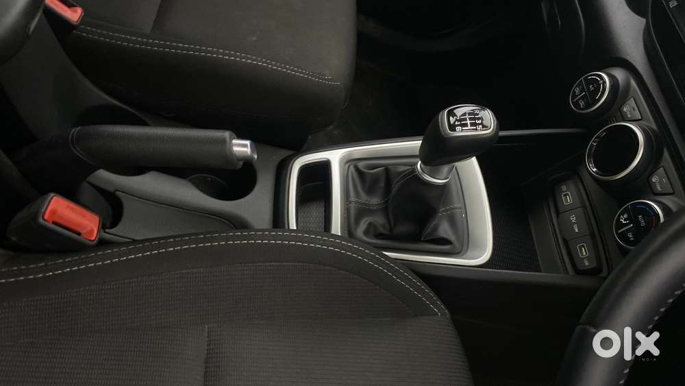 Hyundai Venue Sx Turbo, 2021, Petrol