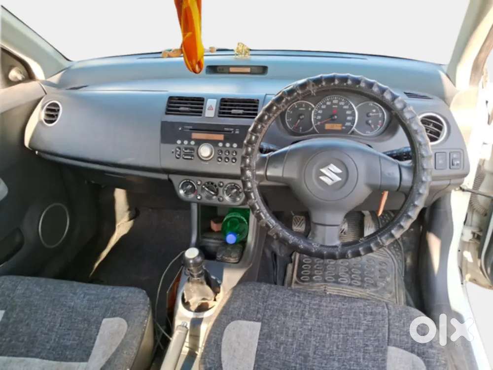 Maruti Suzuki Dzire 2011