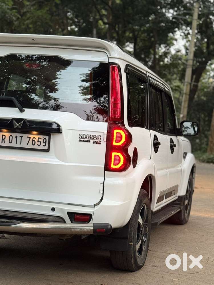Mahindra Scorpio Classic 2.2 S 11 Mt 7 Str, 2024, Diesel