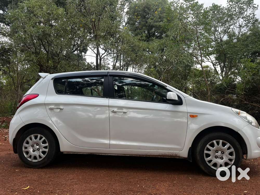 Hyundai I20 Magna Petrol 2010