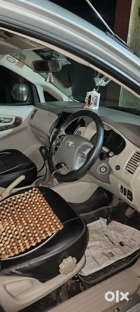 Toyota Innova 2013