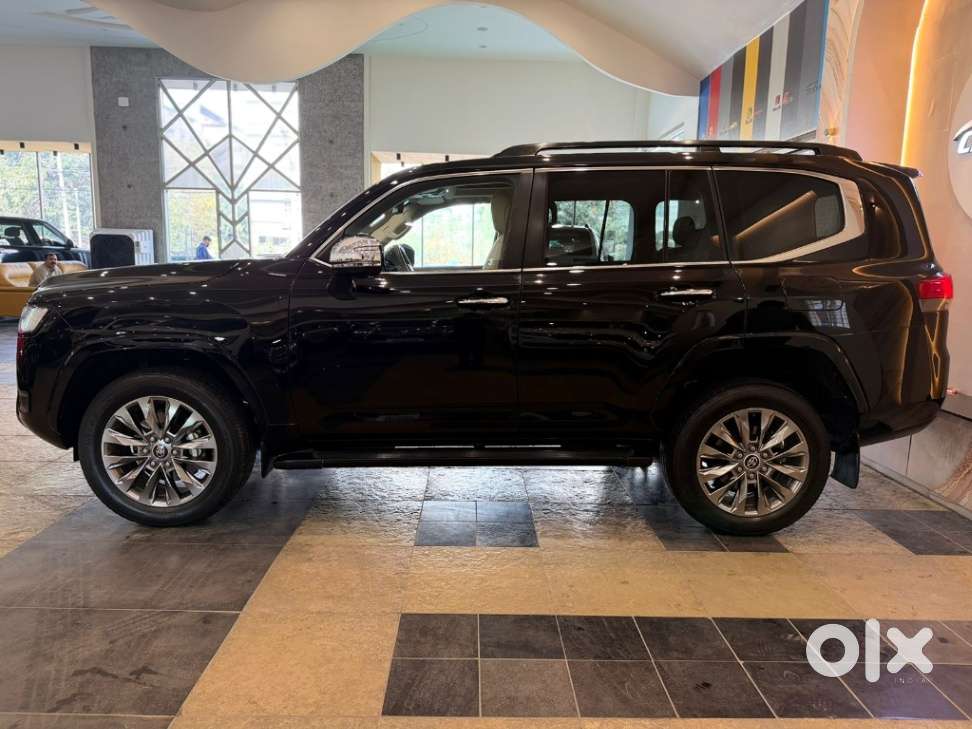 Toyota Land Cruiser Gxl Suv 4x4 300 Series, 2024, Diesel