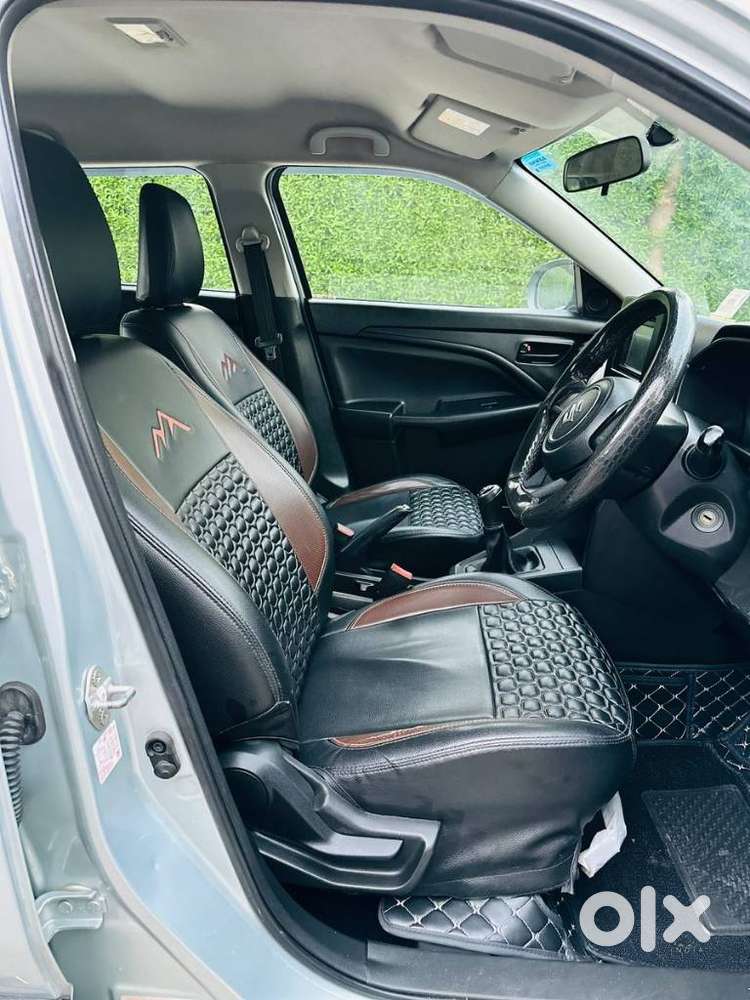 Maruti Suzuki Brezza 1.5 Lxi Smart Hybrid, 2023, Petrol
