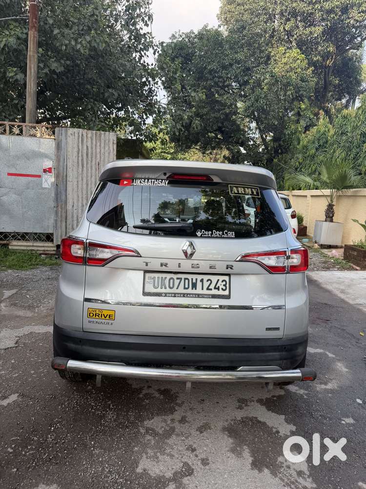 Renault Triber Rxz, 2021, Petrol