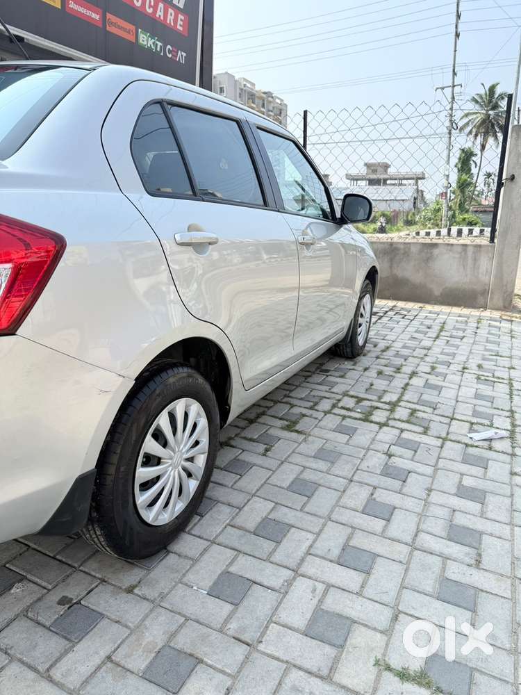 Maruti Suzuki Dzire 2015
