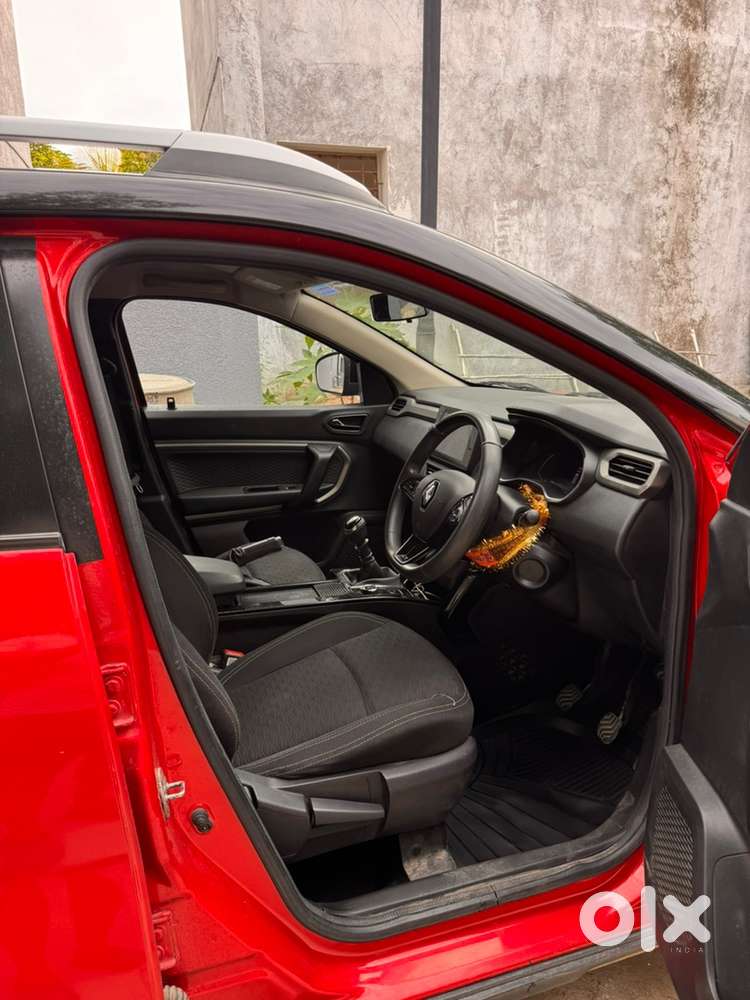 Renault Kiger Rxz Mt Dual Tone 2021  Excellent Condition  1st Owner
