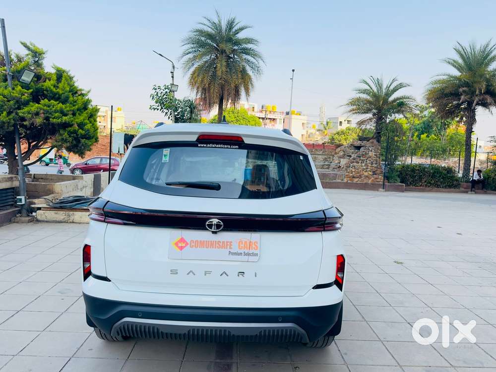 Tata Safari Adventure Plus At, 2024, Diesel