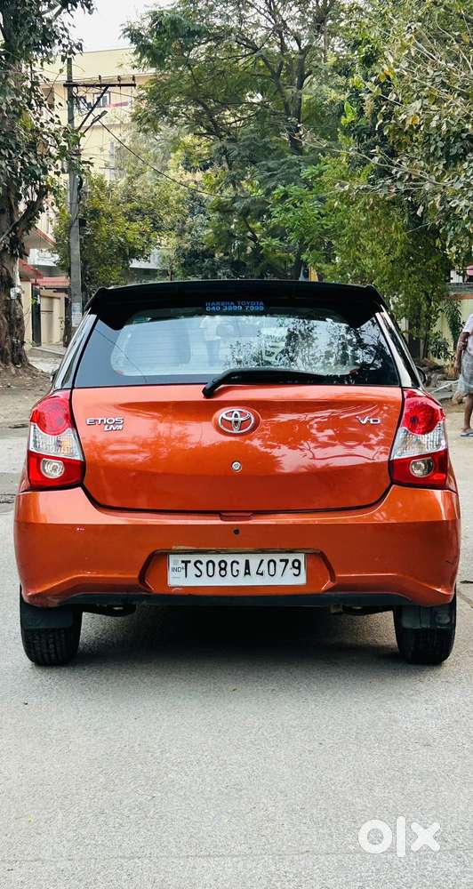 Toyota Etios Liva Vd Dual Tone, 2018, Diesel