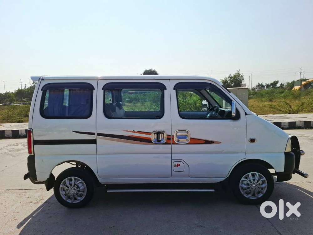 Maruti Suzuki Eeco 7 Seater Standard, 2022, Cng & Hybrids