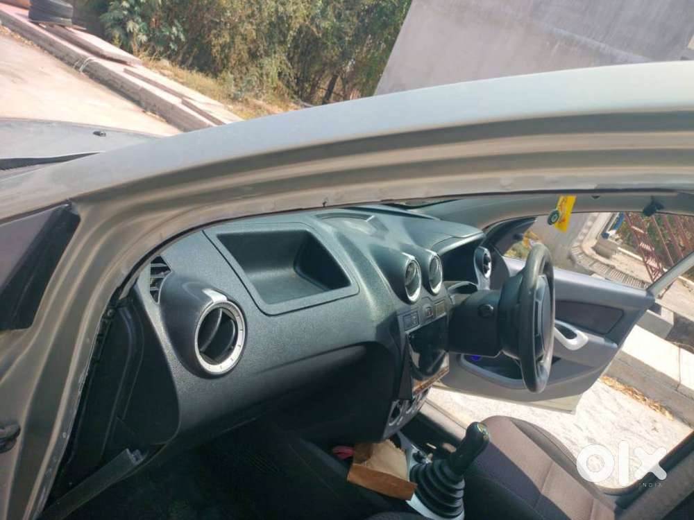 Ford Figo 2010-2012 Petrol Zxi, 2011, Petrol