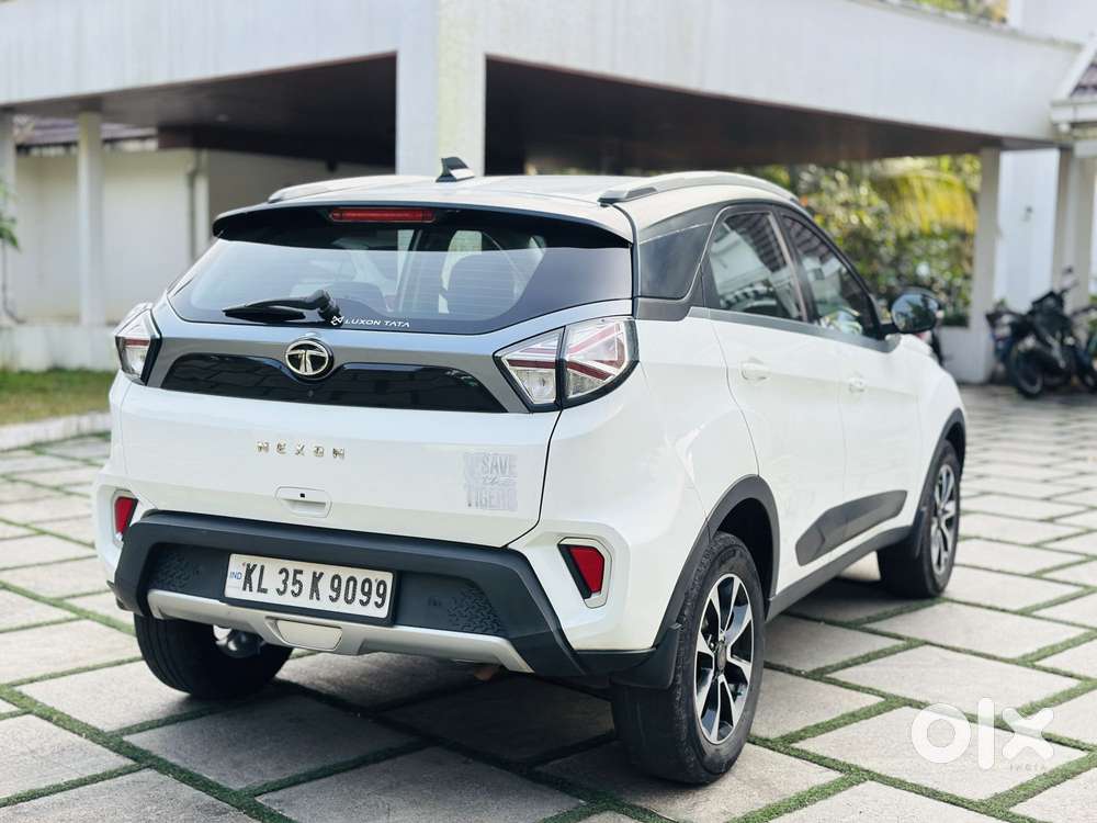 Tata Nexon 1.5 Revotorq Xza Plus S Amt, 2021, Diesel