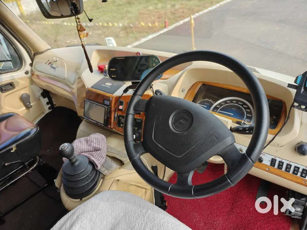 Force Tempo Traveller 18 Seater Wider Body For Sale In Excellent