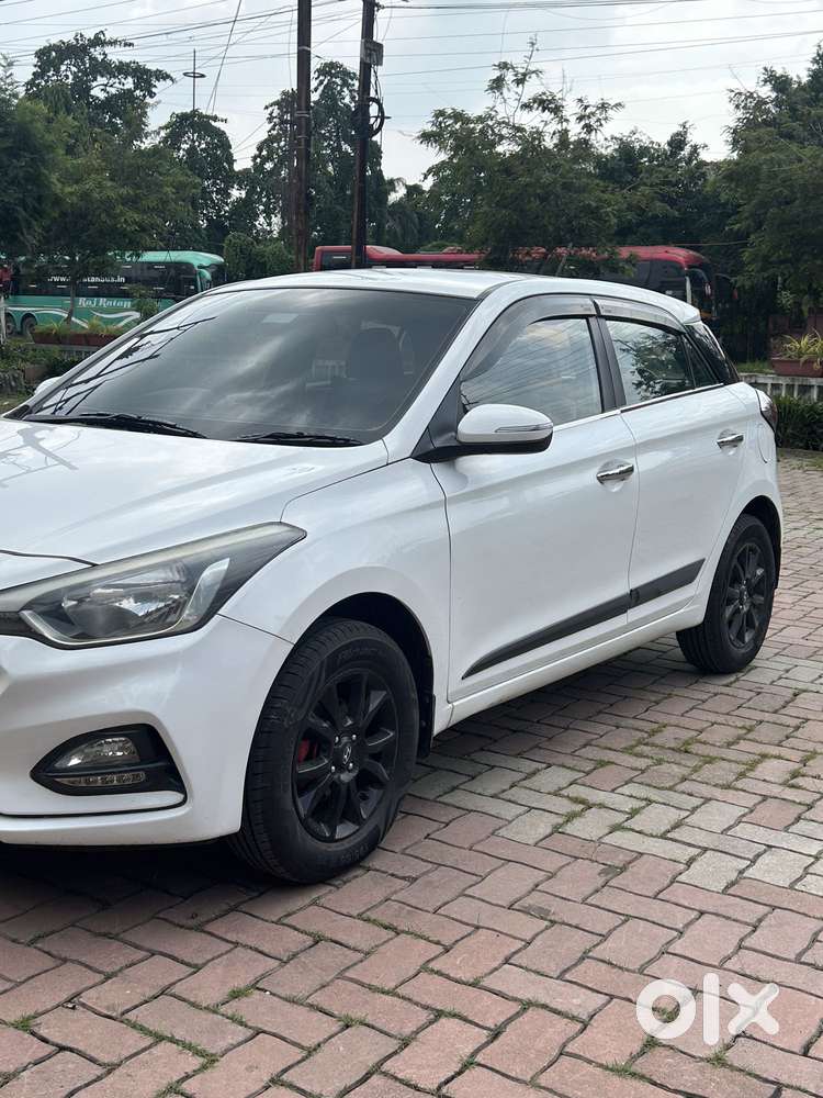 Hyundai I20 Sportz Plus, 2019, Petrol
