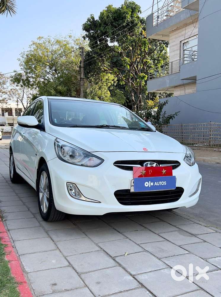 Hyundai Fluidic Verna 1.6 Vtvt Sx, 2012, Petrol