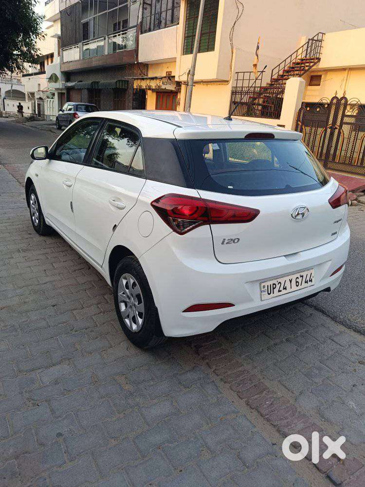 Hyundai I20 Magna 1.2 Mt, 2016, Petrol