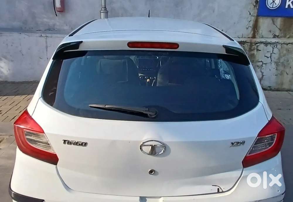 Tata Tiago Xza, 2019, Petrol