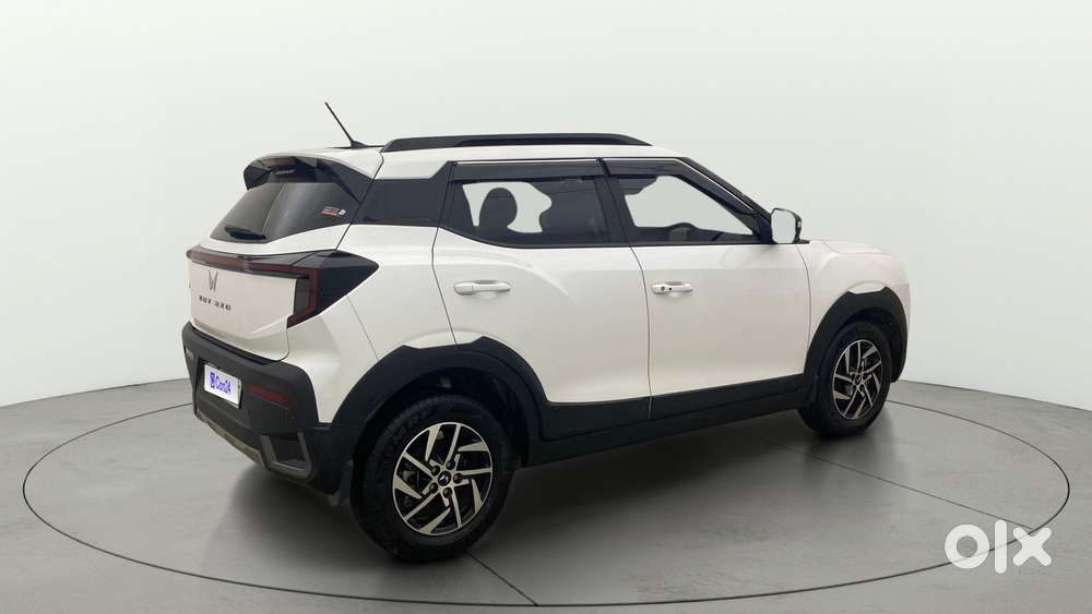Mahindra Xuv 3xo Ax5l 1.2 Petrol At, 2024, Petrol