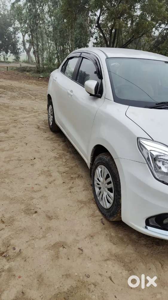 Maruti Suzuki Dzire 2022 Petrol 42000 Km Driven