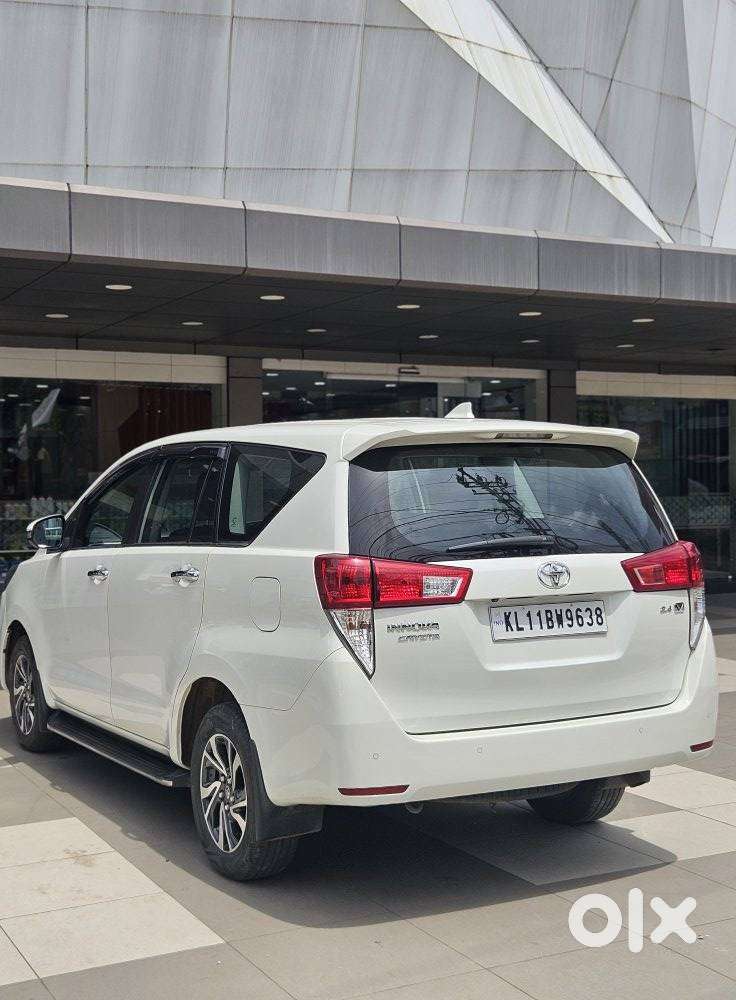 Toyota Innova Crysta 2.4 V 7 Str, 2022, Diesel