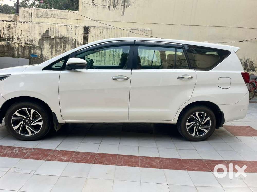 Toyota Innova Crysta 2023 Diesel Well Maintained Only 48000 Km Driven
