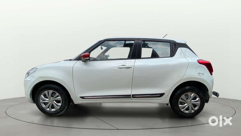 Maruti Suzuki Swift Vxi, 2020, Petrol