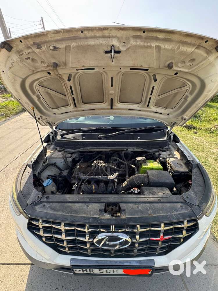2020 Hyundai Venue S 1.2 Petrol Manual